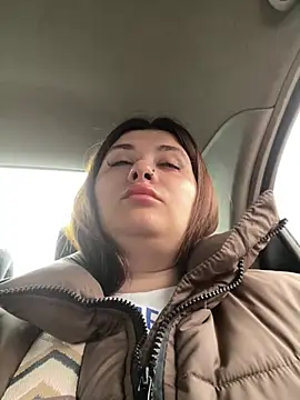 Taya lips online show from April 1, 2026, 5:20 am