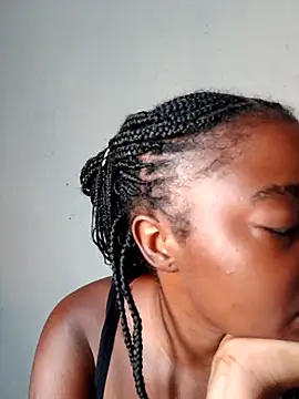 SexypuppyXX online show from April 6, 2026, 3:13 pm