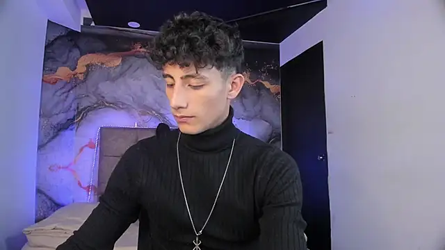 MaxiimoRomano  online show from April 8, 2026, 12:50 pm