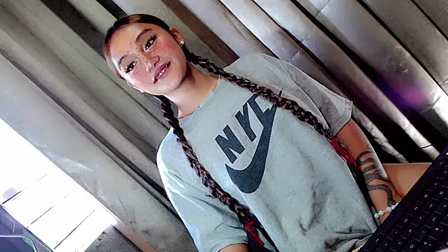 Jessicasfantasy online show from March 20, 2026, 1:50 am