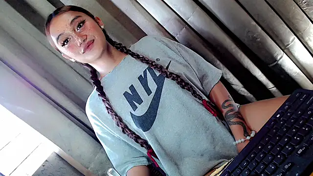 Jessicasfantasy online show from March 21, 2026, 1:40 am