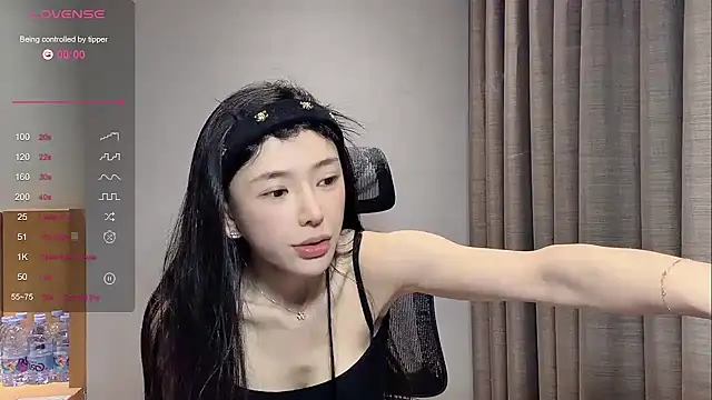 kiki-12 online show from April 14, 2026, 11:54 pm