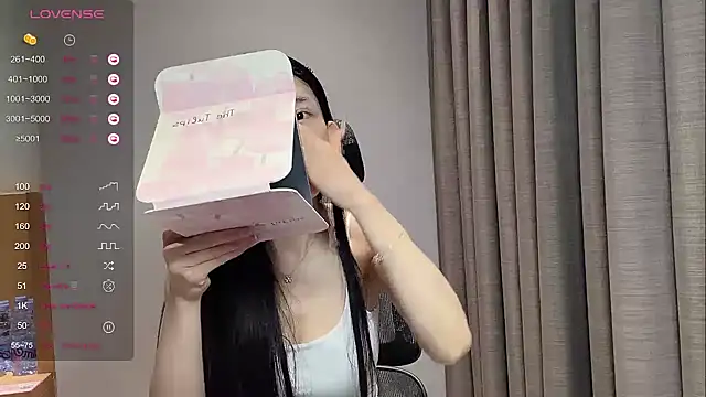 kiki-12 online show from April 13, 2026, 11:53 pm