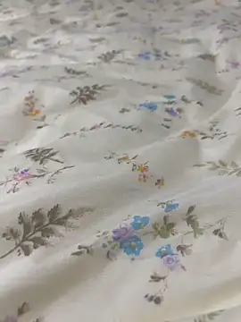 LuckyGirl-11 online show from April 14, 2026, 1:16 pm