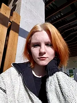 NinaParri online show from April 2, 2026, 3:13 am