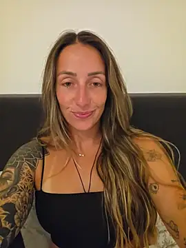 NicoleKaiser online show from July 25, 2026, 7:31 pm