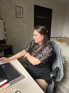 AgathaMyers online show from March 28, 2026, 1:56 pm