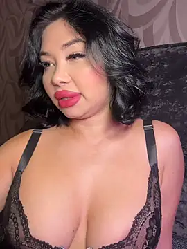 LaaadyDaaamn online show from April 10, 2026, 8:54 am