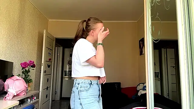 Elle GrEat online show from March 30, 2026, 7:10 am