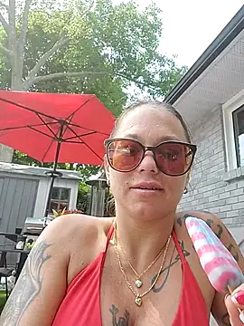 Couple qc online show from July 12, 2026, 6:42 pm