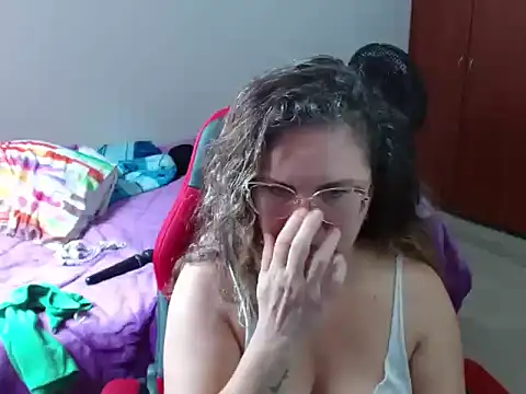 venecasexy45 online show from March 28, 2026, 1:23 pm