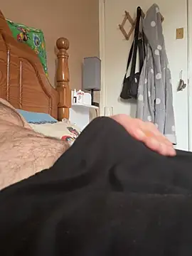 dandan198275 online show from March 23, 2026, 4:07 pm