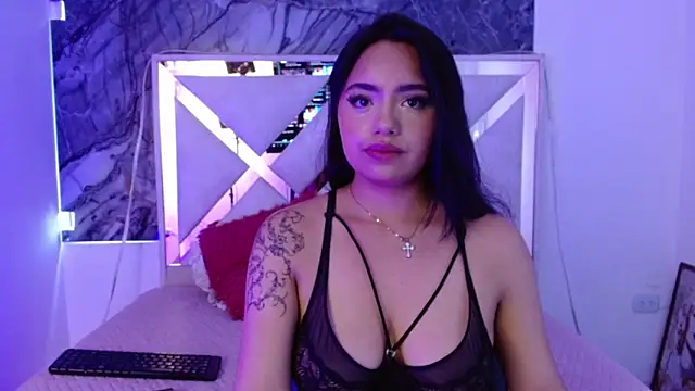 sweetbloomcs online show from May 19, 2026, 9:00 pm