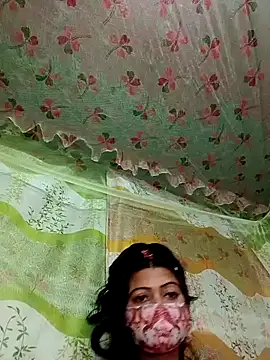 sexymoon2233 online show from April 5, 2026, 6:14 pm