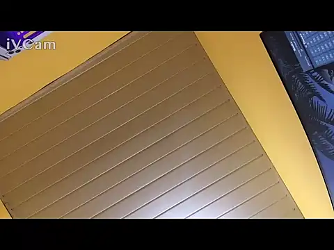 gordinhopiroca online show from April 18, 2026, 8:05 am