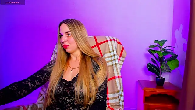 Alexandracandy online show from March 23, 2026, 1:33 pm