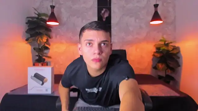 ian jacob online show from April 2, 2026, 8:26 pm