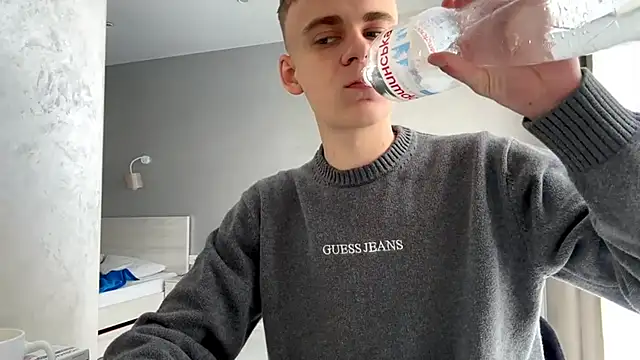 SoloFury online show from April 15, 2026, 8:20 am