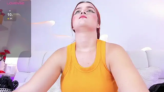 melanieklaus2 online show from April 15, 2026, 3:45 am