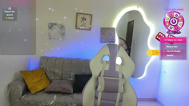 afrodita rouss1 online show from March 22, 2026, 10:44 pm