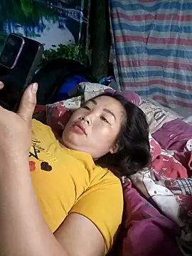 Huemy098 online show from March 22, 2026, 11:06 pm