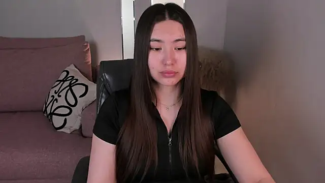 IceIcebabe  online show from March 29, 2026, 1:07 am