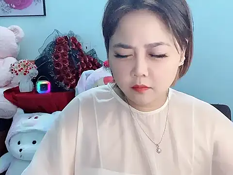 Snapshot of Nhanlu009 chatting on April 18, 2026, 7:58 pm Nhanlu009 online show from April 18, 2026, 7:58 pm