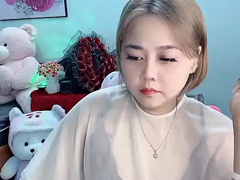 Snapshot of Nhanlu009 chatting on April 22, 2026, 12:23 pm Nhanlu009 online show from April 22, 2026, 12:23 pm