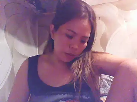 sweetciendy online show from June 17, 2026, 12:59 pm