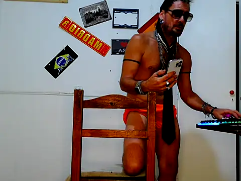 freddymdq100 online show from March 23, 2026, 7:41 am