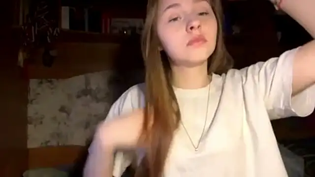 Vickyfaith online show from April 5, 2026, 8:37 pm