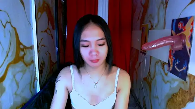 hugecock collins online show from May 16, 2026, 12:37 pm