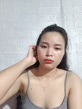 Akile80 online show from July 29, 2026, 2:22 am