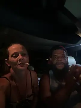 MaKeItWeT4200 online show from June 7, 2026, 5:01 am