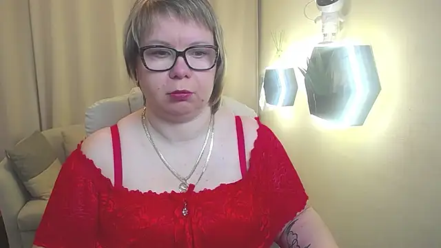 BonnnyBoobsy online show from April 17, 2026, 5:54 am