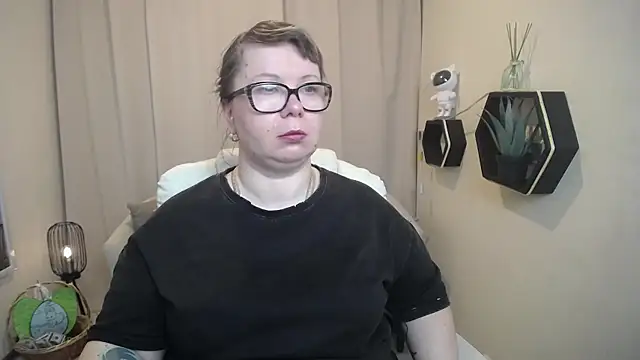 BonnnyBoobsy online show from March 27, 2026, 7:06 am