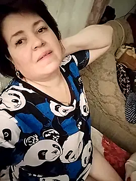 ViktoriaToytor55 online show from April 15, 2026, 8:09 pm