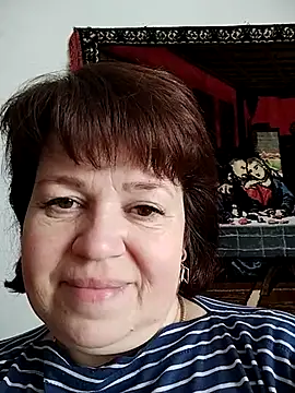 ViktoriaToytor55 online show from May 29, 2026, 10:21 am