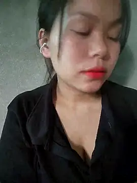 -Kenchan- online show from April 15, 2026, 5:24 am