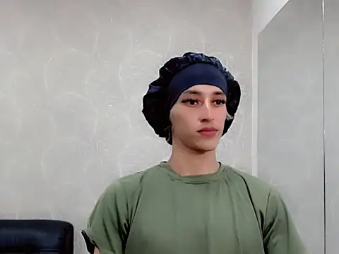 samantha bliss24 online show from April 7, 2026, 2:57 am