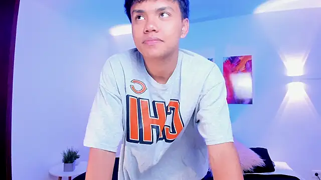 thiagosterling online show from May 15, 2026, 11:14 pm