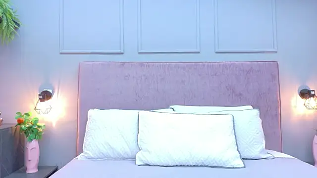 Ariana Mold online show from March 21, 2026, 4:03 am