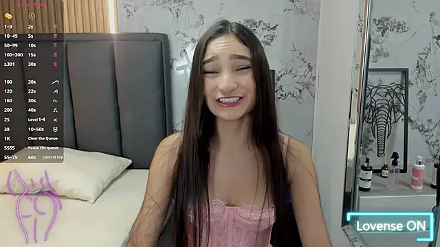 LIZZY VALL online show from March 25, 2026, 7:46 pm