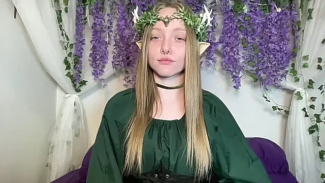 ElfGirlAna online show from March 27, 2026, 3:24 pm