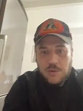 big-cock33a online show from April 15, 2026, 8:09 pm