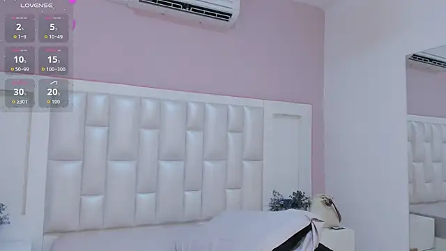 KylieLumi online show from April 17, 2026, 11:57 am