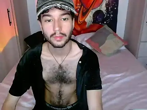 Snapshot of Adrien_polo chatting on June 9, 2026, 11:06 pm Adrien polo online show from June 9, 2026, 11:06 pm
