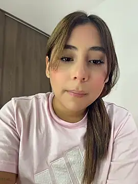 Snapshot of MelodyRey__ chatting on July 12, 2026, 10:21 pm MelodyRey online show from July 12, 2026, 10:21 pm