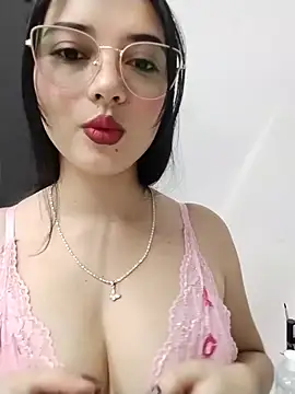 Snapshot of veleria_allurin chatting on July 19, 2026, 2:31 am veleria allurin online show from July 19, 2026, 2:31 am