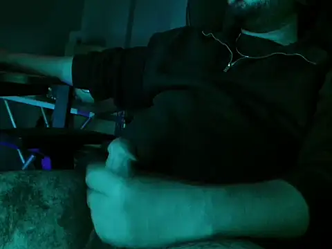 vedatcan22 online show from April 24, 2026, 9:39 pm